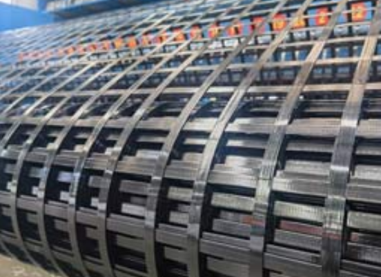 庐阳钢塑土工格栅：基建“隐形脊梁”的绿色智造与长寿命进化论